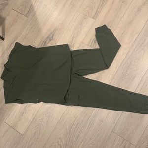 Figs scrub set: Zamora jogger and Rafaela scrub top